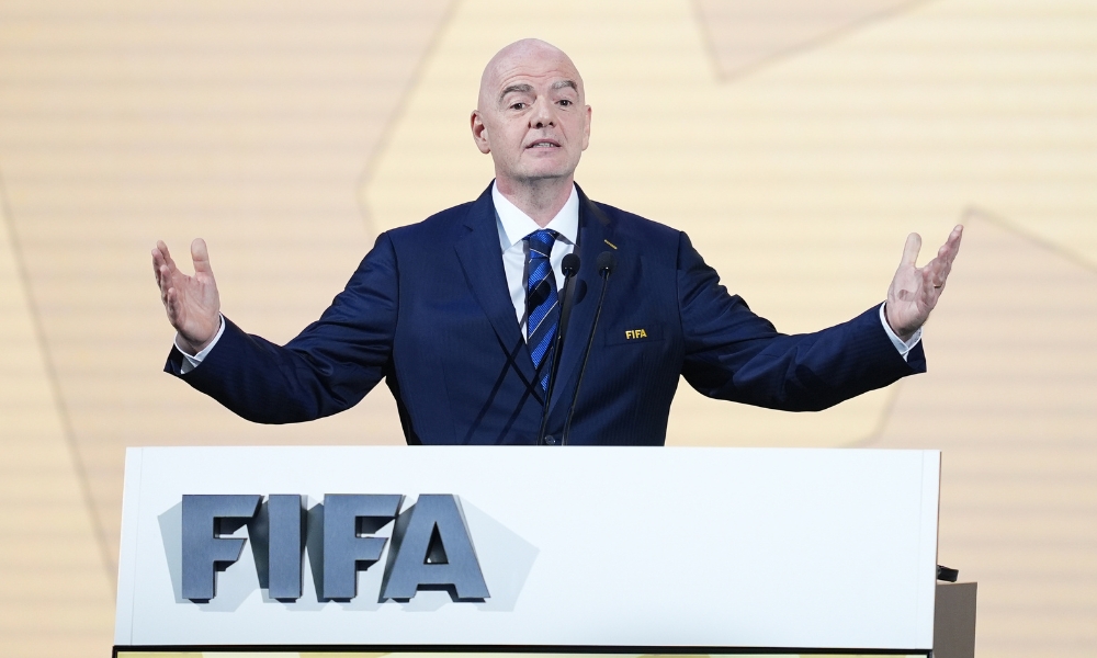 渐从国内足 渐从国内足